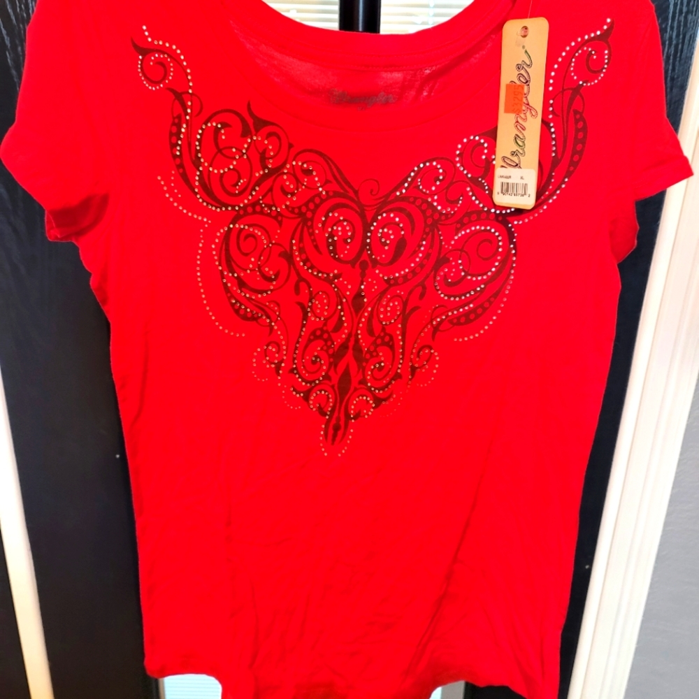 Woman's Shirt